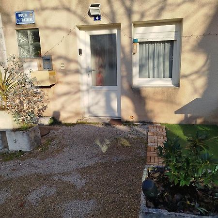 Maison De Village Appartement Rdc Avec Terrasse Gy エクステリア 写真