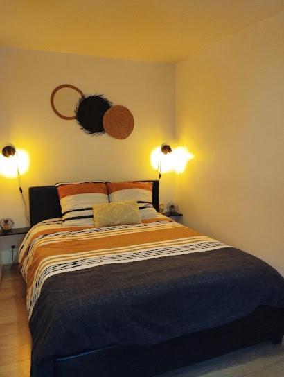 Maison De Village Appartement Rdc Avec Terrasse Gy エクステリア 写真